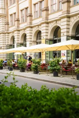 Szene von einem Sorison-Drehtag in München