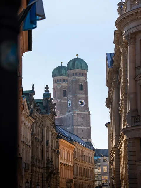 Szene von einem Sorison-Drehtag in München